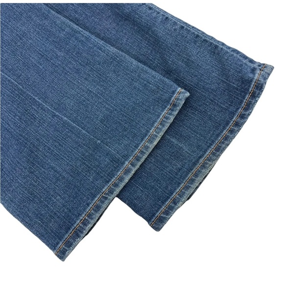 Lucky Brand Lola boot cut jeans. Size 6/28 - Picture 3 of 9